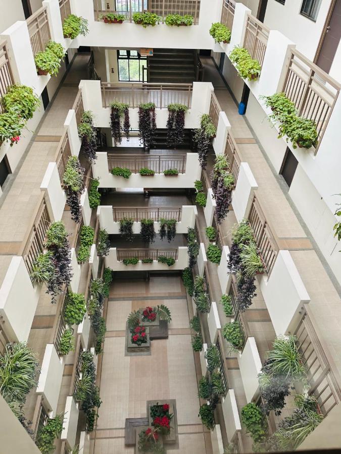 Near Johnhay Minesview Fast Wi-Fi Netflix Balcony Apartment Baguio City Екстериор снимка