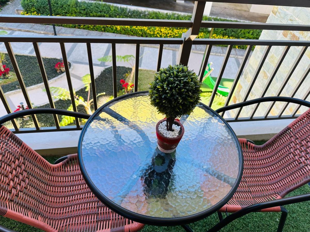 Near Johnhay Minesview Fast Wi-Fi Netflix Balcony Apartment Baguio City Екстериор снимка